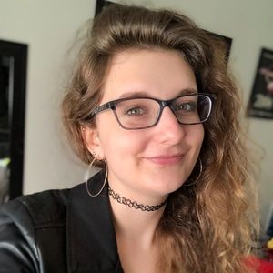 Meet your Posher, Molly